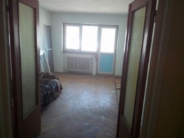 apartament-2-camere-decomandat-zona-closca