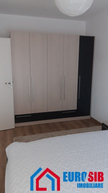 apartament-nou-de-inchiriat-comision-0-7