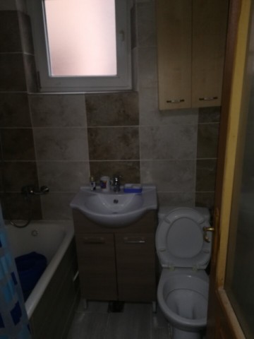 inchiriez-apartament-2-camere-in-cetate-et1-zona-parc-catedrala-4