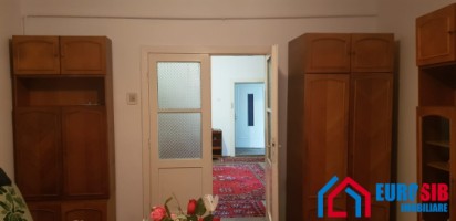 casa-singur-in-curte-in-sibiu-zona-compa-8