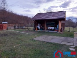 casa-cu-curte-si-gradina-de-vanzare-la-poalele-muntelui-fagaras-7