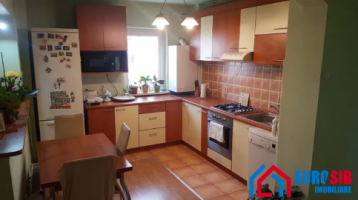 apartament-cu-4-camere-de-inchiriat-in-sibiu-zona-mihai-viteazul-2