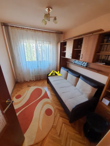 apartament-4-camere-3