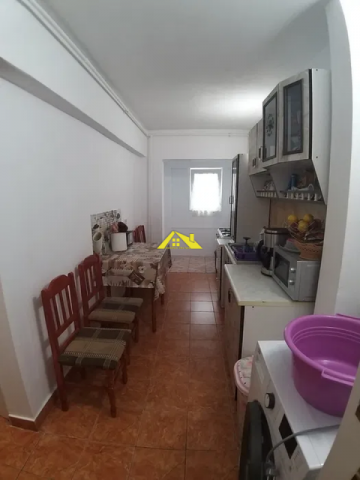 vand-garsoniera-zona-cetate