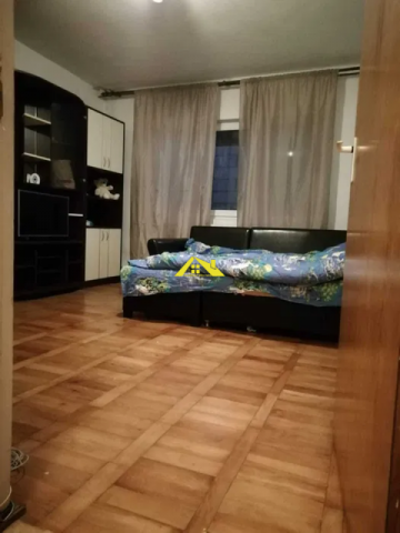 vand-garsoniera-confort-i-cetate