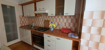 apartament-3-camere-decomandate-centru-4