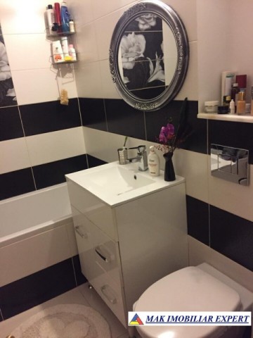 apartament-penthouse-de-lux-5-camere-etaj-45-in-pitesti-arges-vanzare-exclusiva-10