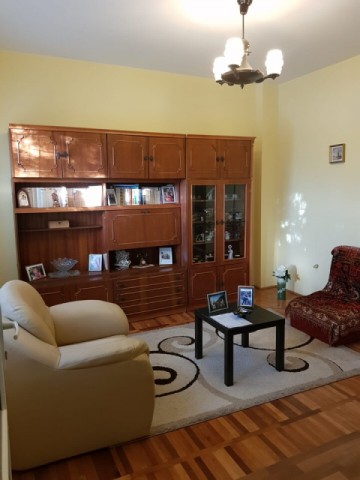 ultracentral-5-cam-la-casa-p1-su-154mp-la-140000-euro-1