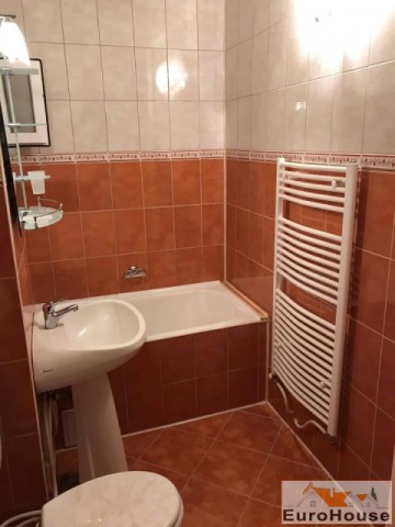 apartament-de-inchiriat-3-camere-alba-iulia-8