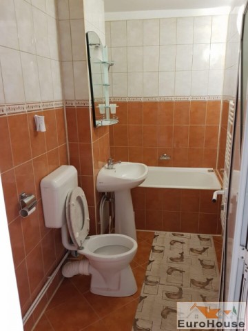 apartament-de-inchiriat-3-camere-alba-iulia-15