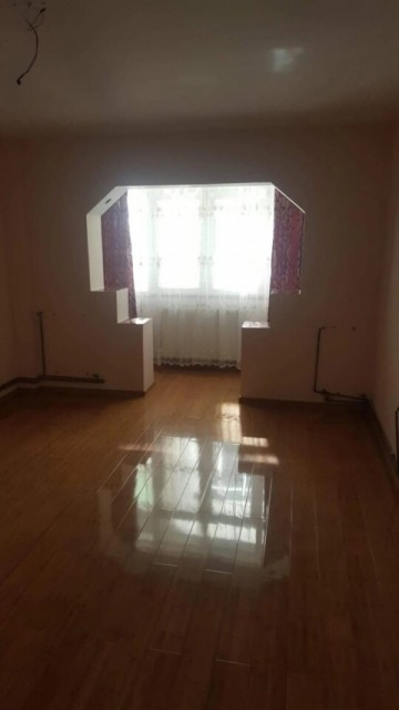 apartament-2-camere-zona-parcul-curcubeului-et2-dec-53500-euro-neg-2