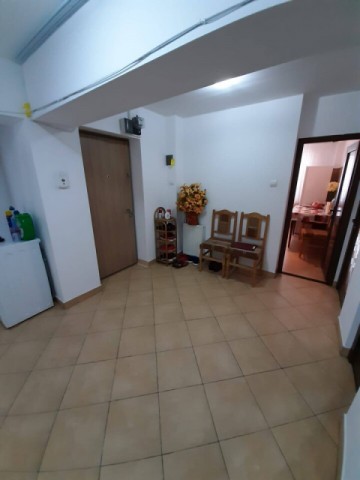 apartament-4-camere-2-bai2-balcoane-et44primaverii-53000-euro-negociabil