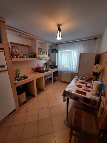 apartament-4-camere-2-bai2-balcoane-et44primaverii-53000-euro-negociabil-4