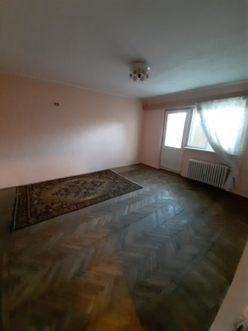 apartament-3-cameredecomandatzona-capat-1-67-mp-44000-euro-neg-1