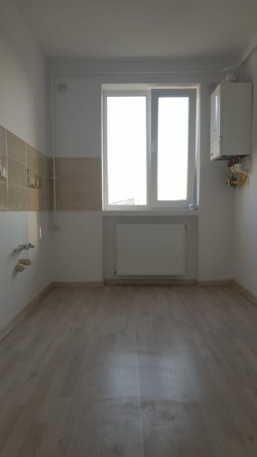 apartament-2-camere-zona-bulevardoctav-onicescu-renovat-42999-euro-neg-4