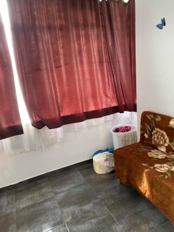 vand-apartament-4-camere-zona-piata-mare-pret-67500-negociabil-5