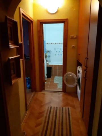 apartament-3-camere-zona-primaveriicapat-1-et1-decomandat-mobilatutilat-65000-euro-neg-9