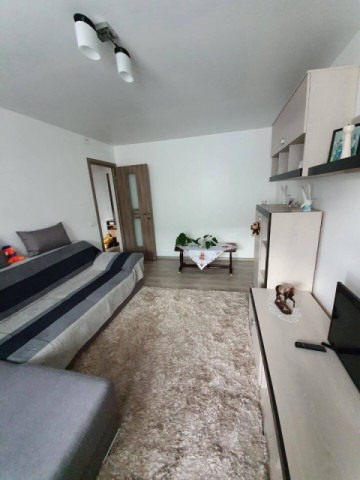 apartament-2-camere-48-mp-utili-zona-liceul-sportiv-pret-58000-euro-negociabil