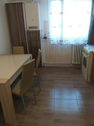 apartament-2-camere-ultracentral-mobilatutilat-54-mp-52000-neg-2