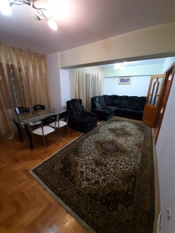 apartament-3-camere-zona-mall-et3-90-mp-mobilatutilat-350-euro-1