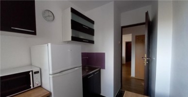 inchiriez-apartament-3-camere-piata-amzei-victoriei-vedere-stradala-3
