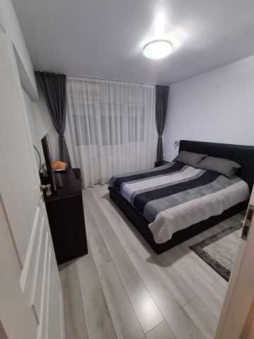apartament-cu-3-camere-in-zona-drumul-taberei-1