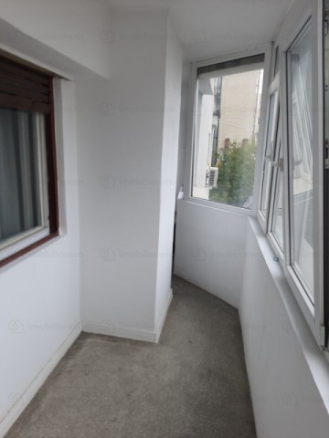 apartament-dee-vanzare-2-camere-magheru-romana-central-11