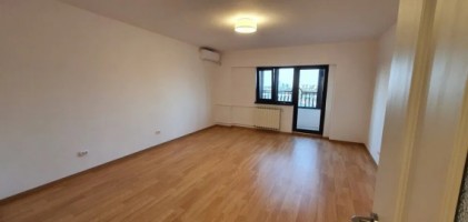 apartament-de-vanzare-2-camere-victoriei-ultracentral-5