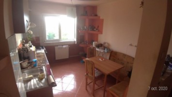 apartament-3-camere-zona-gorjului-pacii-5