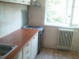 inchiriez-apartament-3-camere-semidecomandat-crangasi-2