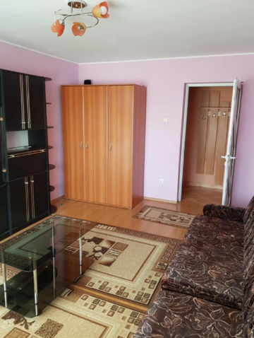 inchiriez-apartament-cu-3-camere-zona-centru-unirea-5