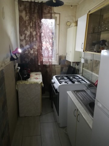 vand-apartament-2-camere-in-cetate-et1-zona-parc-catedrala-2