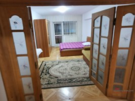 apartament-4-camere-obcini-de-vanzare