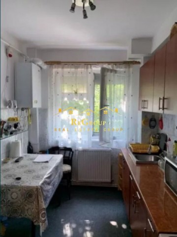 vanzare-apartament-2-camere-podu-ros-liceul-racovita-1