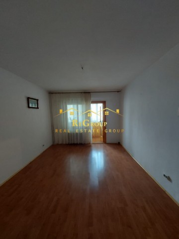 apartament-2-camere-decomandat-alexandru-cel-bun-3