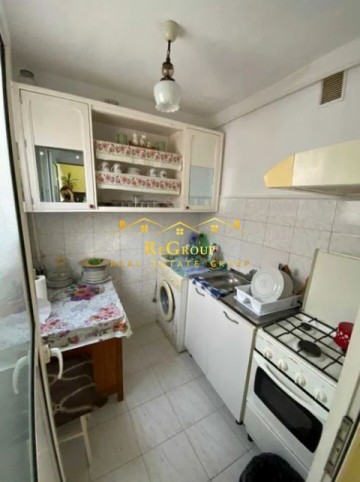 vanzare-apartament-2-camere-podu-ros-cantemir-etaj1-2