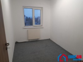 apartament-3-camere-decomandat-zona-valea-aurie-1