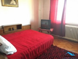 apartament-3-camere-decomandat-zona-centru-3