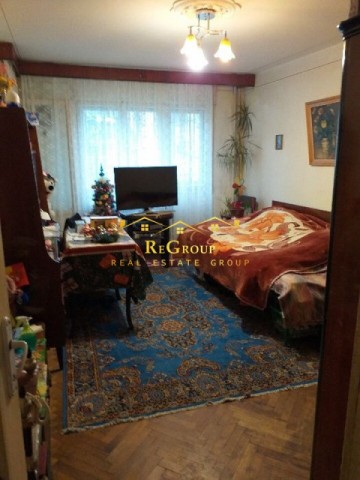 vanzare-apartament-3-camere-podu-ros-tesatura-1