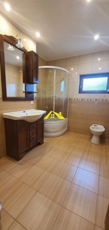 casa-individuala-de-vanzare-schit-6