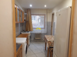 apartament-cu-2-camere-decomandate-cetate-4