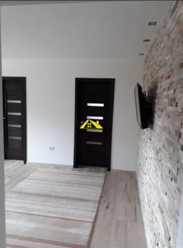 apartament-cu-3-camere-de-inchiriat-cetate-2