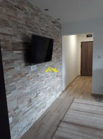 apartament-cu-3-camere-de-inchiriat-cetate-3