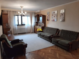 inchiriez-apartament-spatios-zona-deosebita-turistica