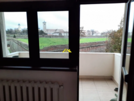 inchiriez-apartament-spatios-zona-deosebita-turistica-3