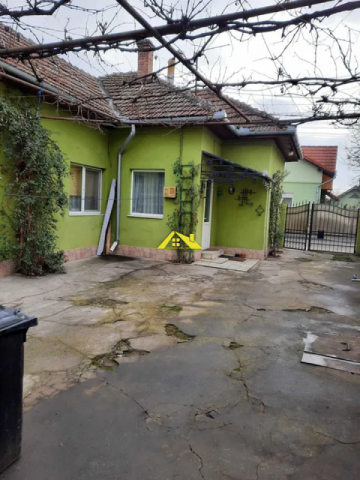 casa-de-vanzare-in-centru-2