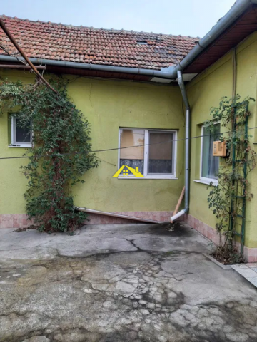 casa-de-vanzare-in-centru-6