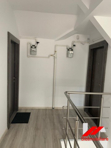 apartament-2-camere-finisat-la-cheie-de-vanzare-in-sibiu-calea-cisnadiei-2