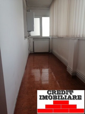 apartament-3-camere-decomandat-zona-judetean-4