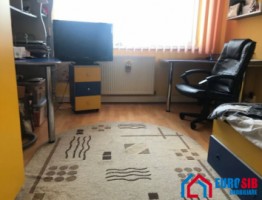 apartament-3-camere-decomandat-etajul-1-ciresica-4